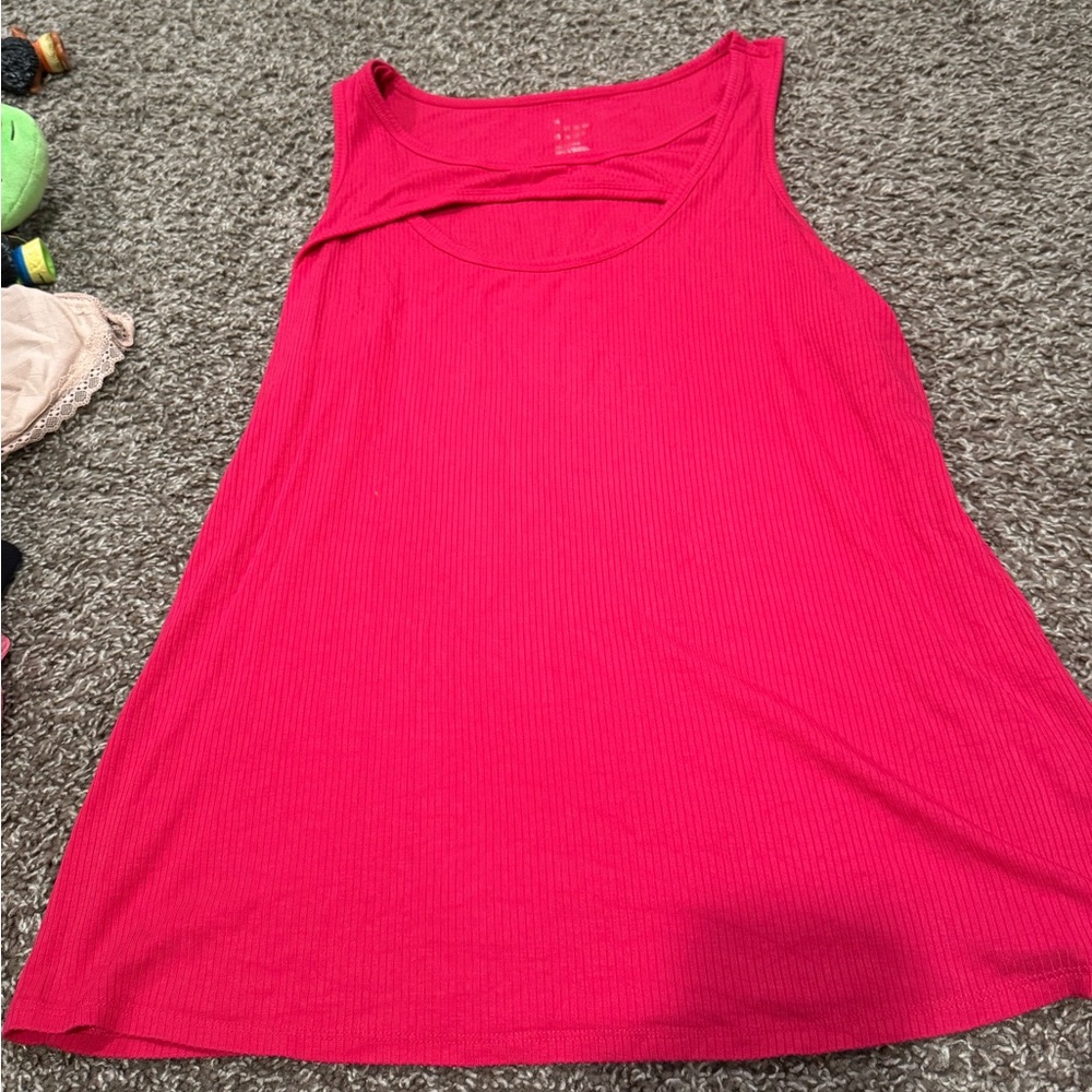 🍒NWOT Women's Pink ribbed Sleeveless Top